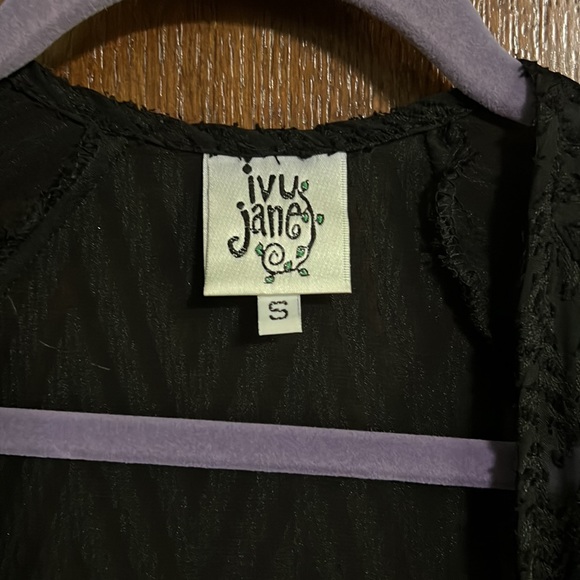 Ivy Jane fringed kimono - Picture 2 of 4